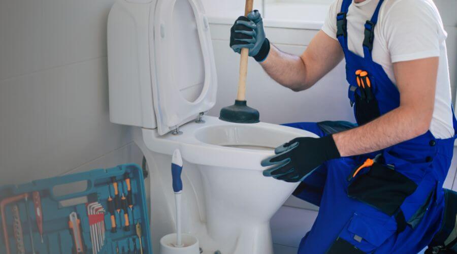 sewer line plumber in Mcarthur, CA